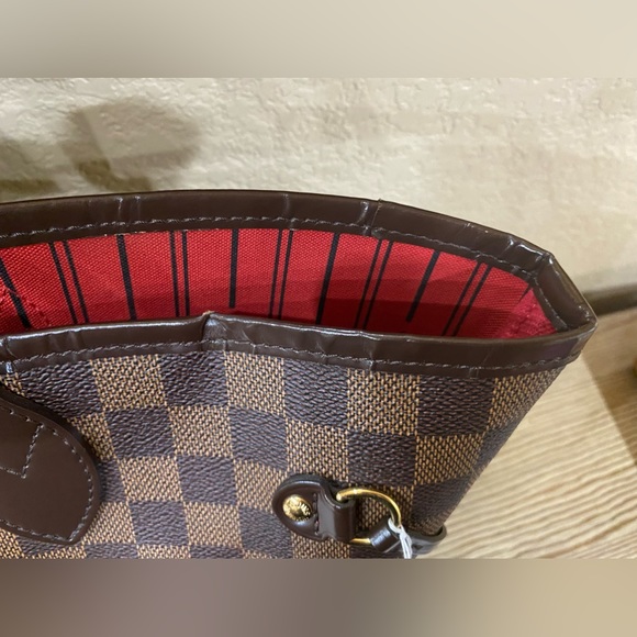 Authentic Pre Loved Louis Vuitton Neverfull MM Damier Ebene - Picture 12 of 16